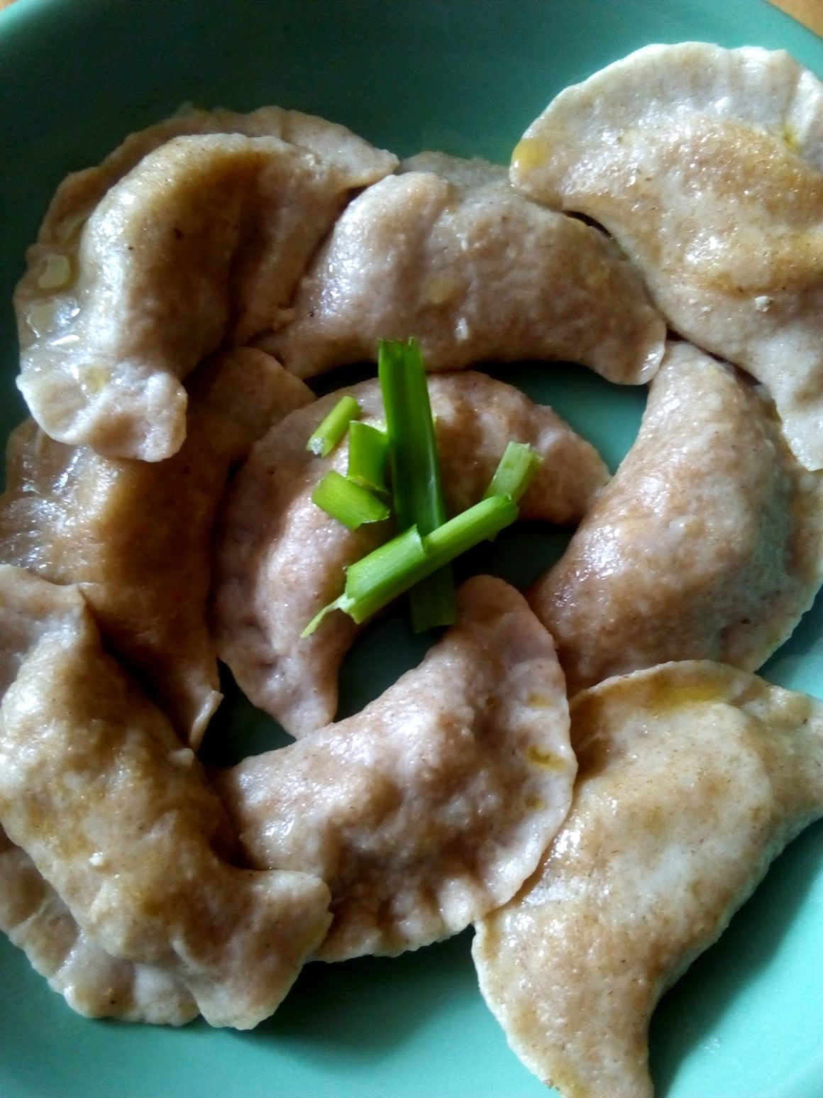 Pierogi z mięsem z mąki z samopszy